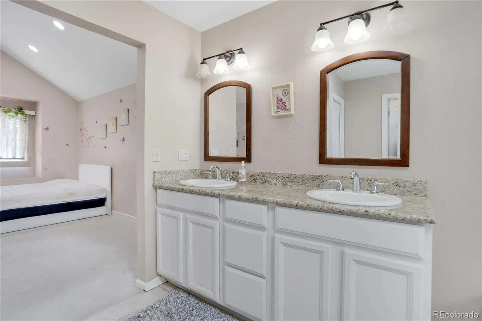 5603 S Pagosa Court Centennial CO 80015 | MLS #REC7963724 08242026165217 1600 21