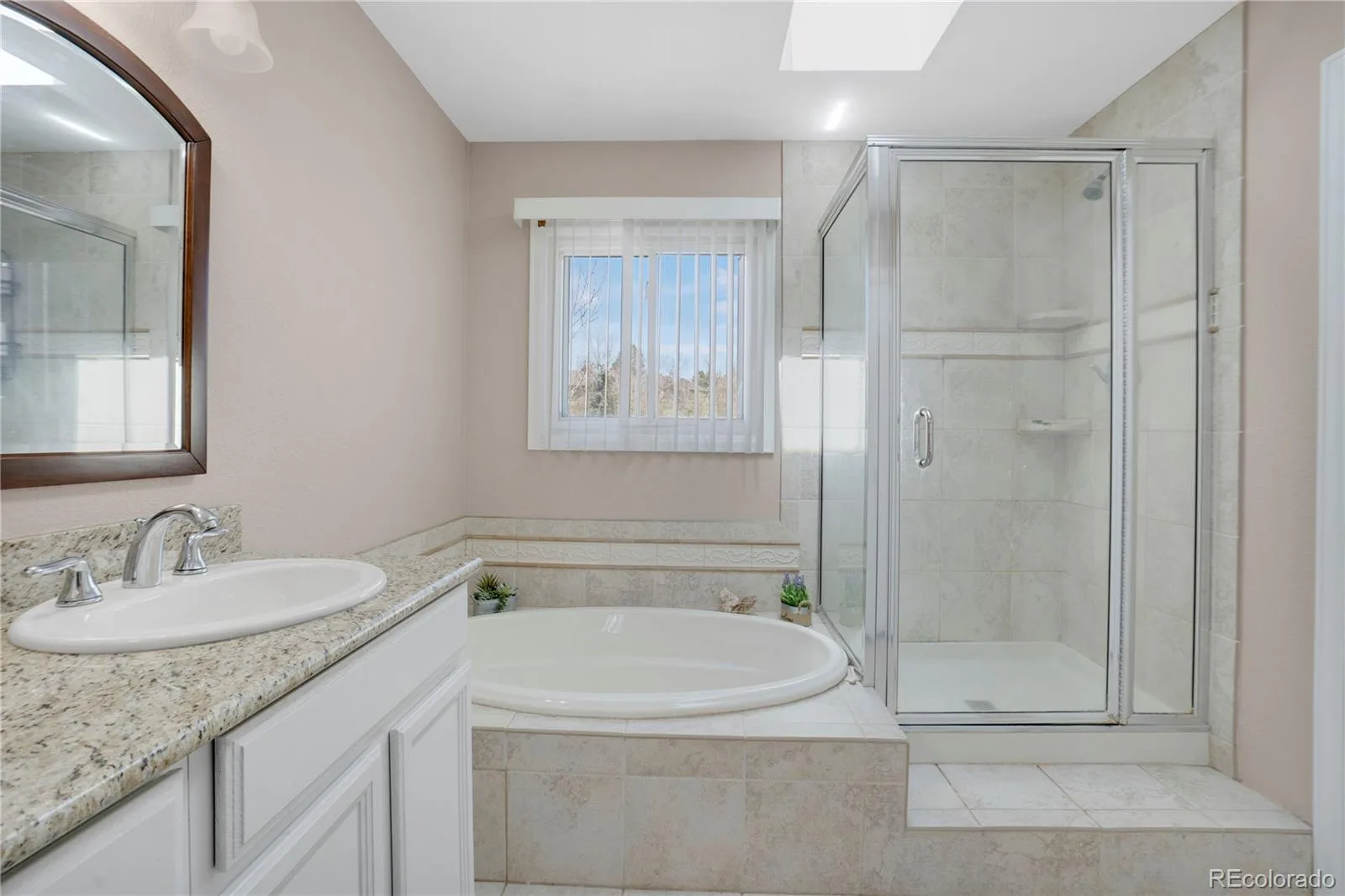 5603 S Pagosa Court Centennial CO 80015 | MLS #REC7963724 08242026165217 1600 22