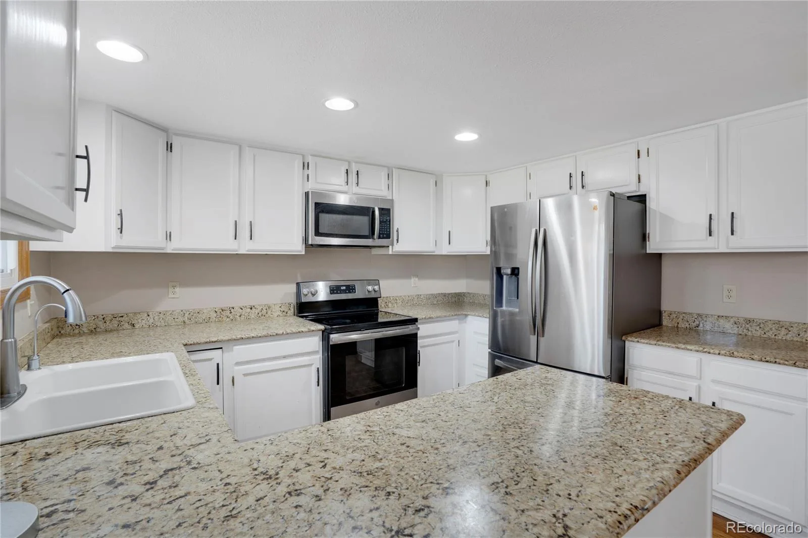 5603 S Pagosa Court Centennial CO 80015 | MLS #REC7963724 08242026165217 1600 5