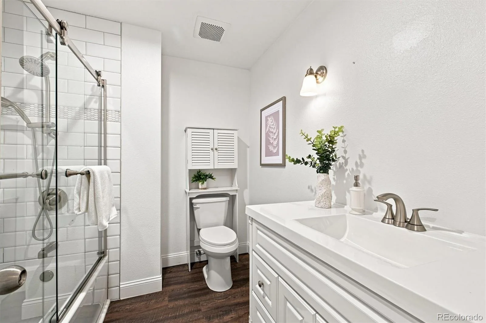 8799 E Kenyon Avenue Denver CO 80237 | MLS #REC7965646 08262026233655 1600 16