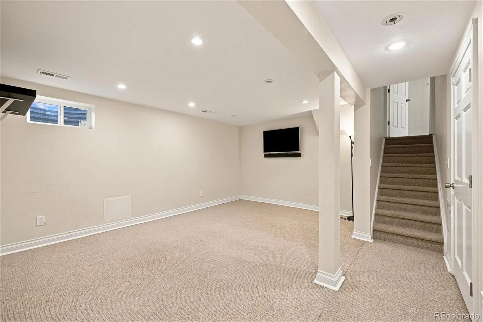 8799 E Kenyon Avenue Denver CO 80237 | MLS #REC7965646 08262026233655 1600 42