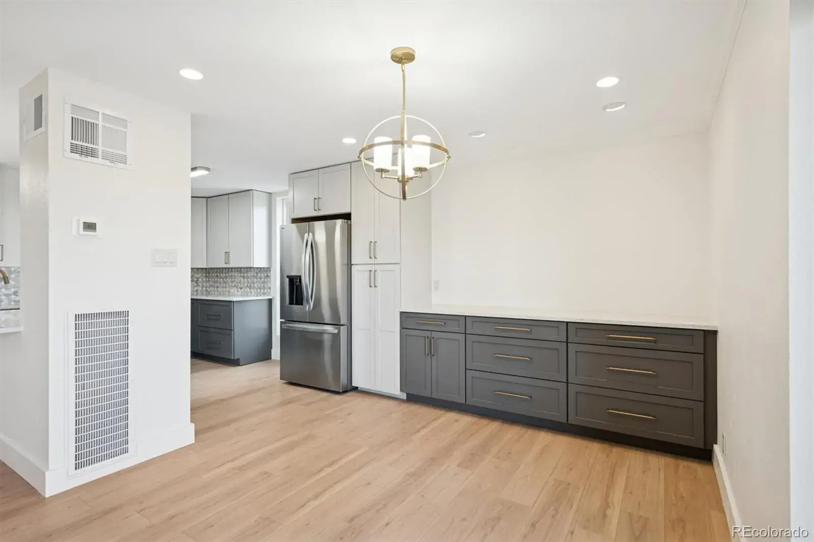 01172026022031 1600 6