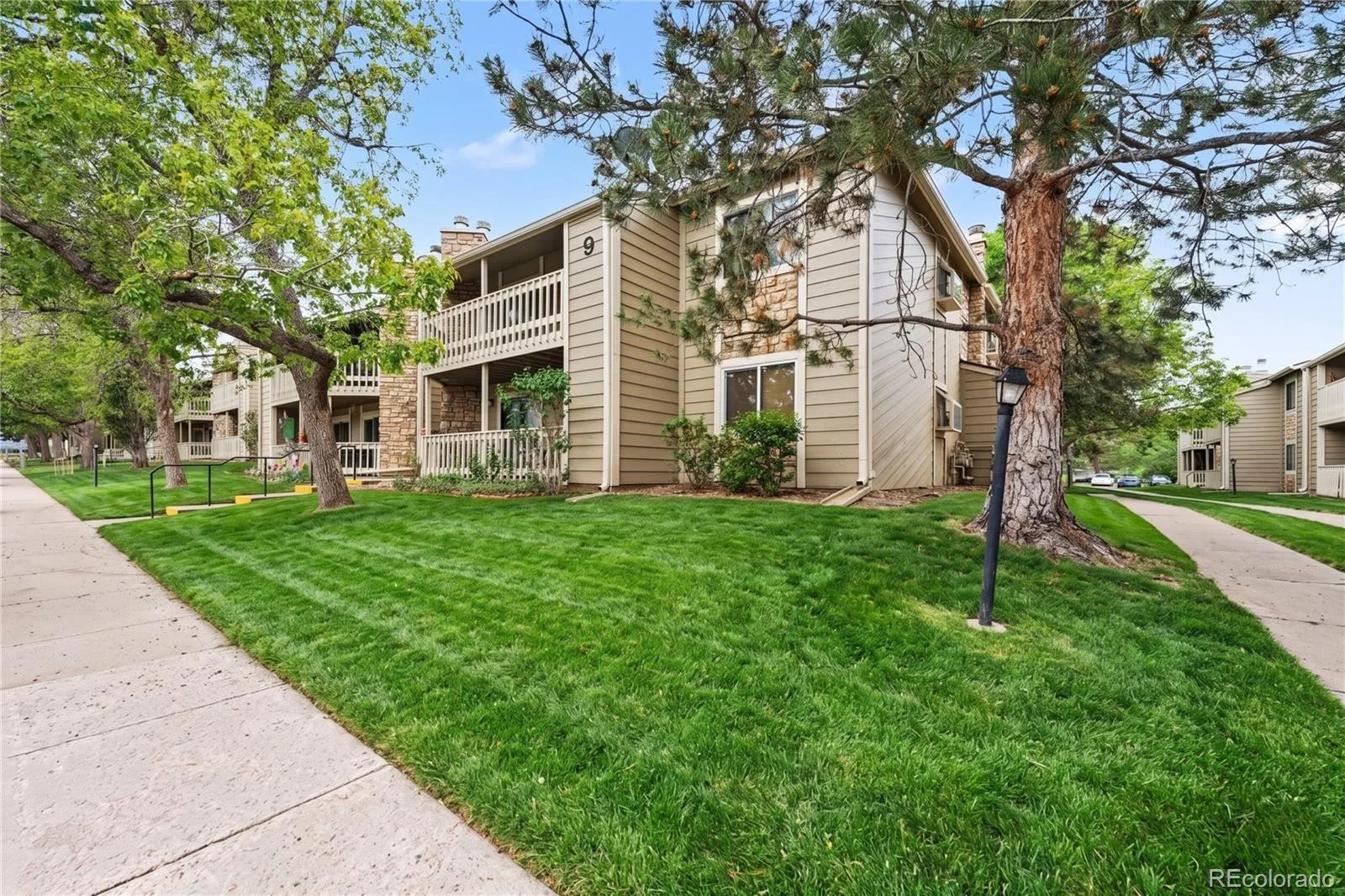 8225 E Fairmount Drive #9-201 Denver CO 80247 | MLS #REC7967410 08272026182213 1600 3