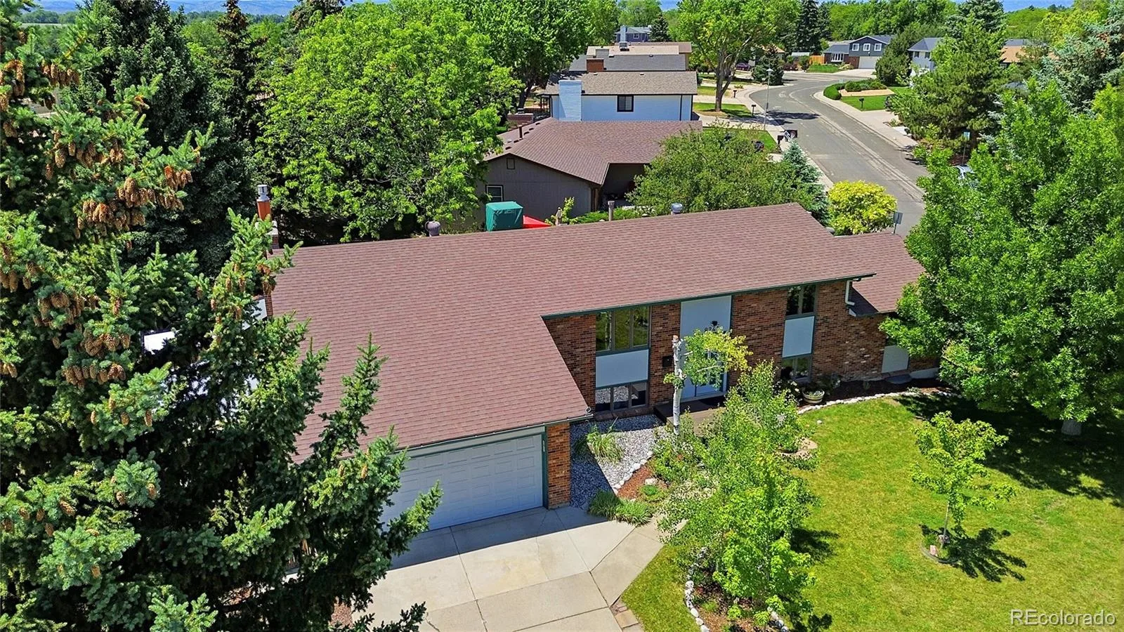 8241 W Pomona Drive Arvada CO 80005 MLS #REC7968377 06172026193058 1600 45