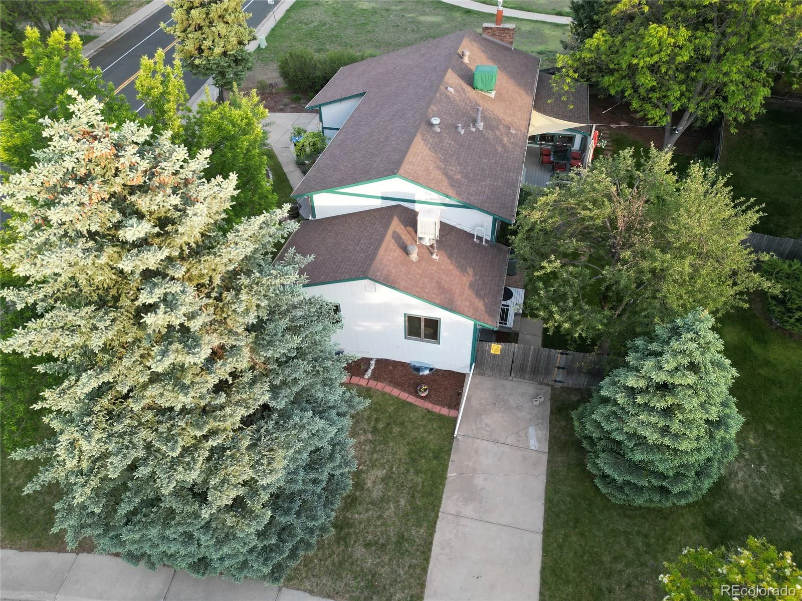 8241 W Pomona Drive Arvada CO 80005 MLS #REC7968377 06172026193058 1600 46