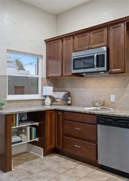 1515 E 31st Avenue Denver CO 80205 MLS #REC7970079 06242026235115 800 40