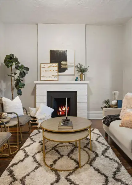 12042025013732 800 36