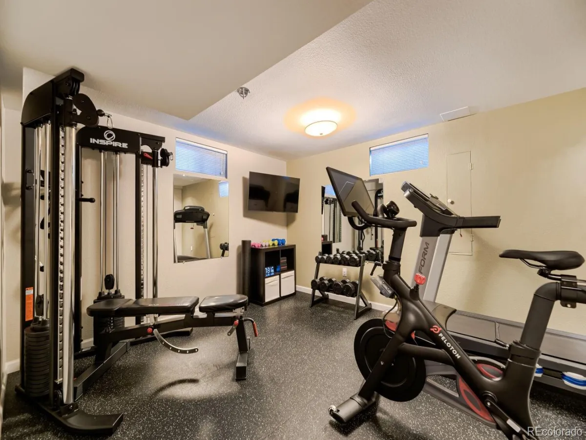 6112 W 63rd Avenue Arvada CO 80003 MLS #REC7972448 05132026232407 1200 25