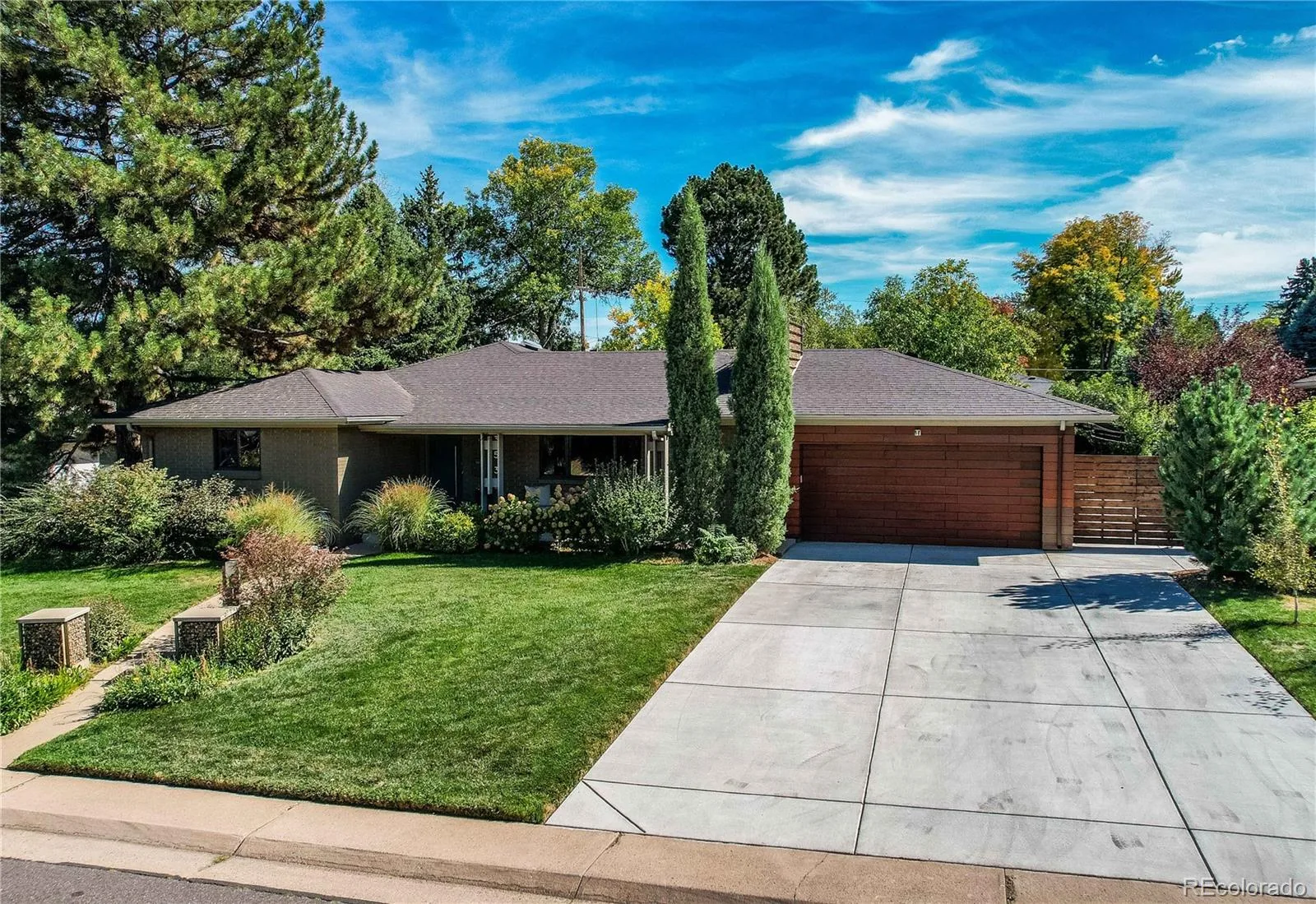3532 S Eudora Way Denver CO 80237 | MLS #REC7973063 10152026213637 1600 1