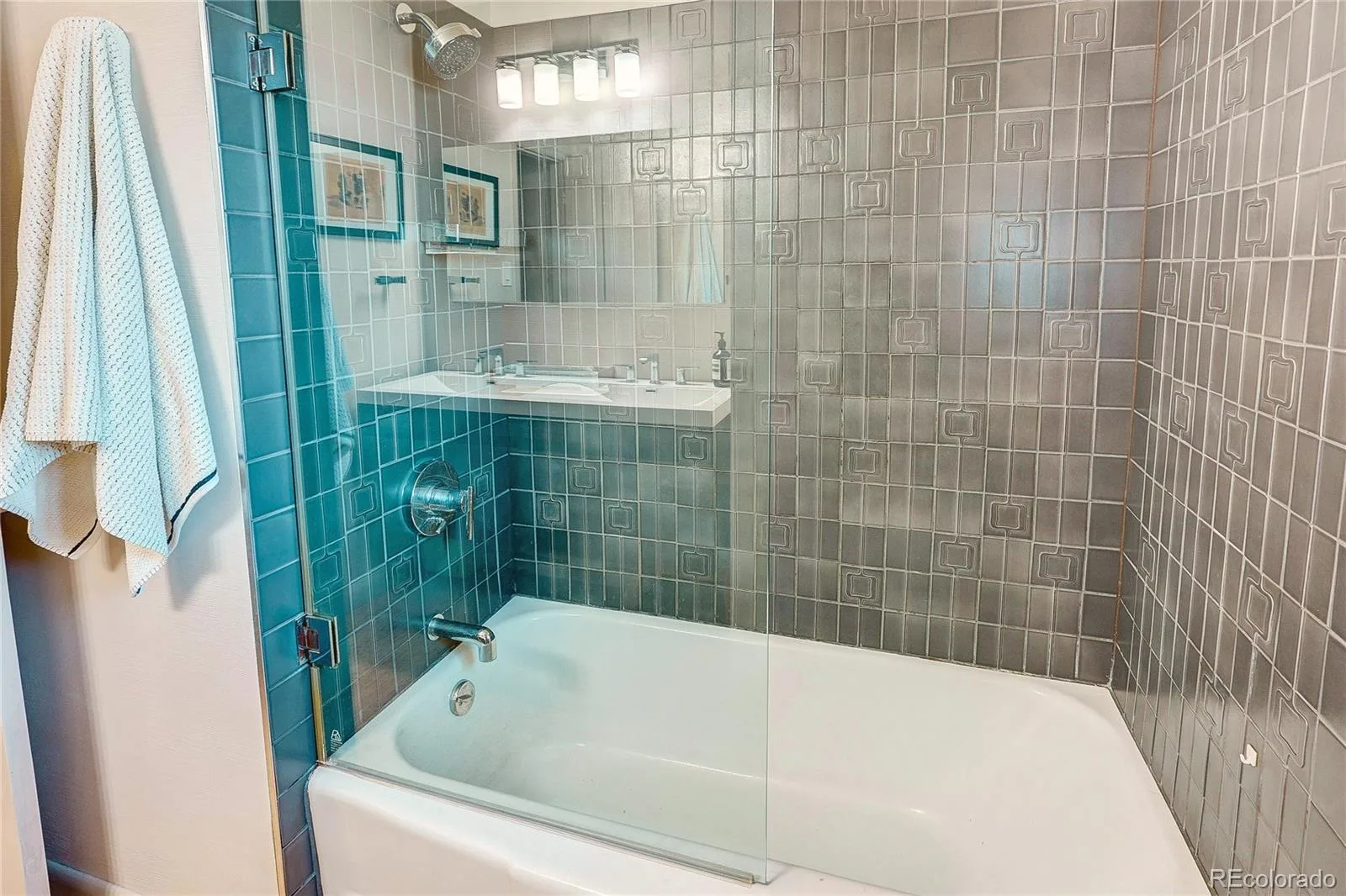 3532 S Eudora Way Denver CO 80237 | MLS #REC7973063 10152026213637 1600 34