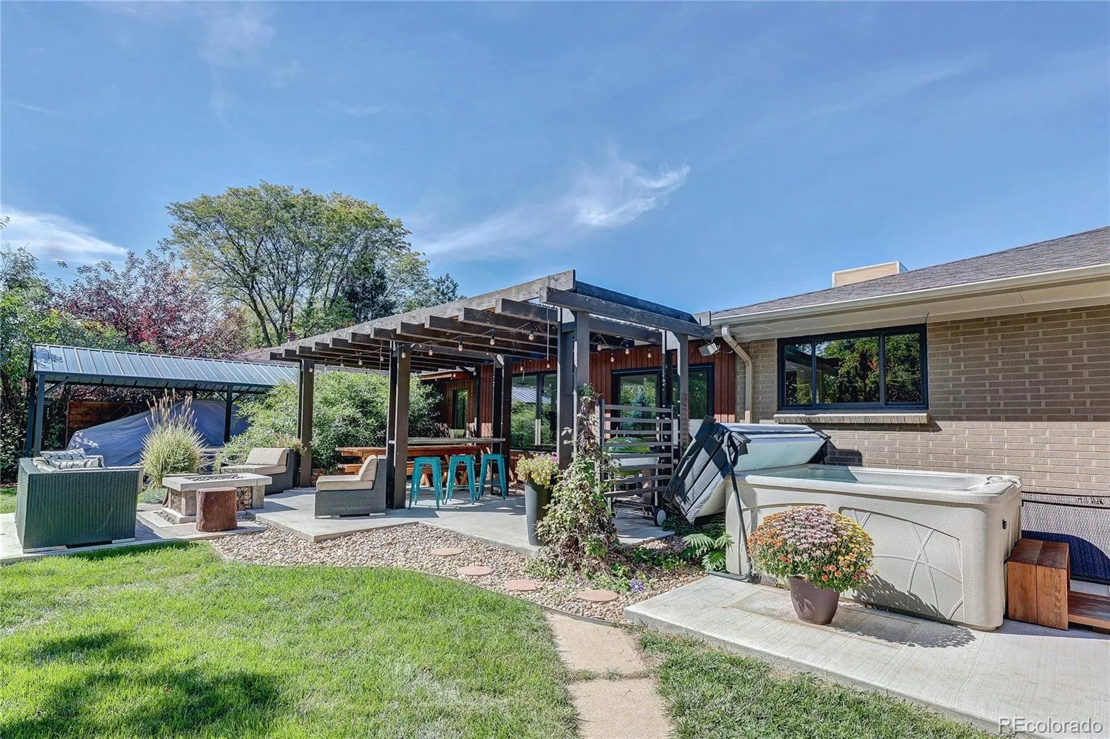 3532 S Eudora Way Denver CO 80237 | MLS #REC7973063 10152026213637 1600 38