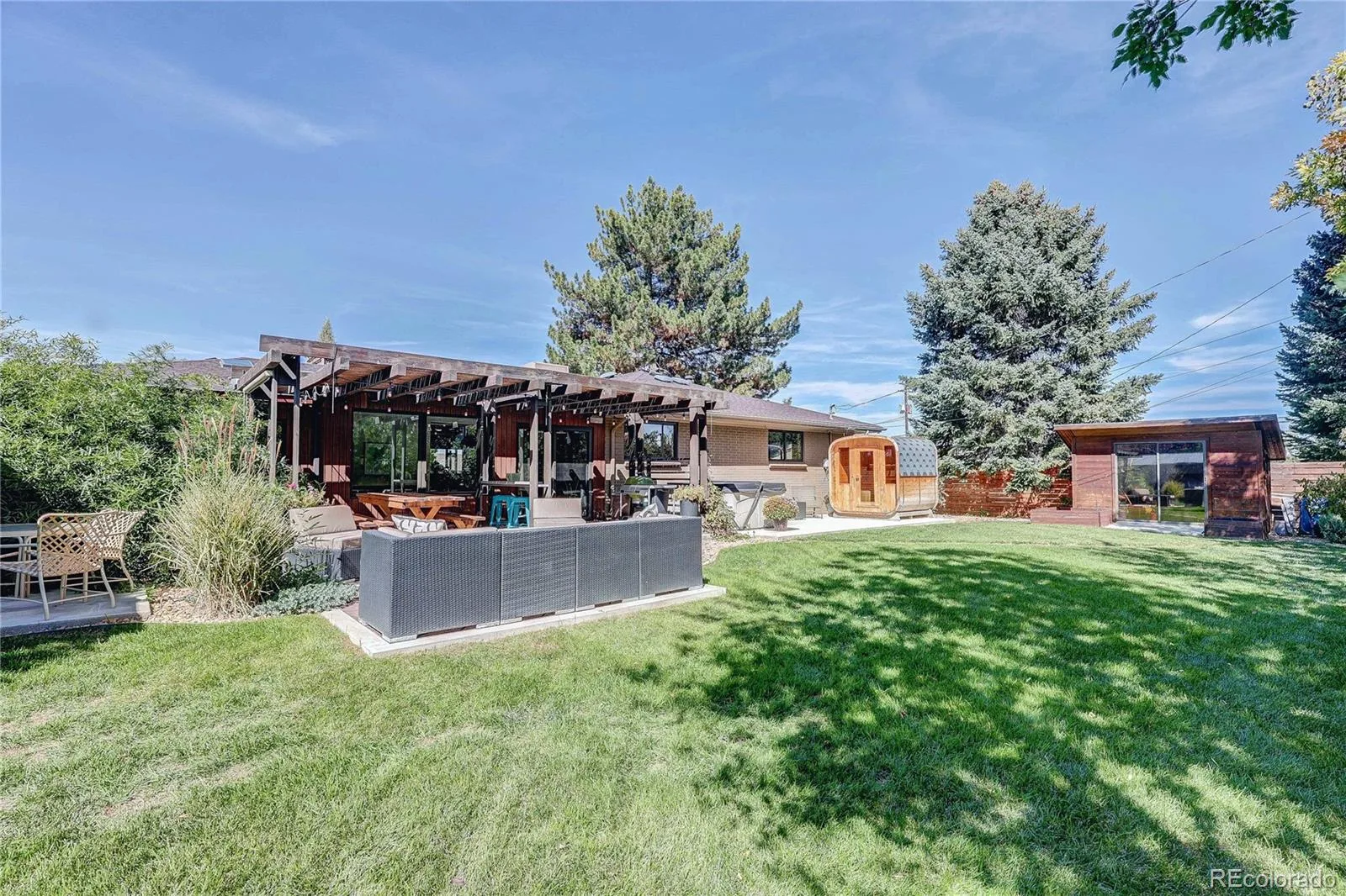 3532 S Eudora Way Denver CO 80237 | MLS #REC7973063 10152026213637 1600 39