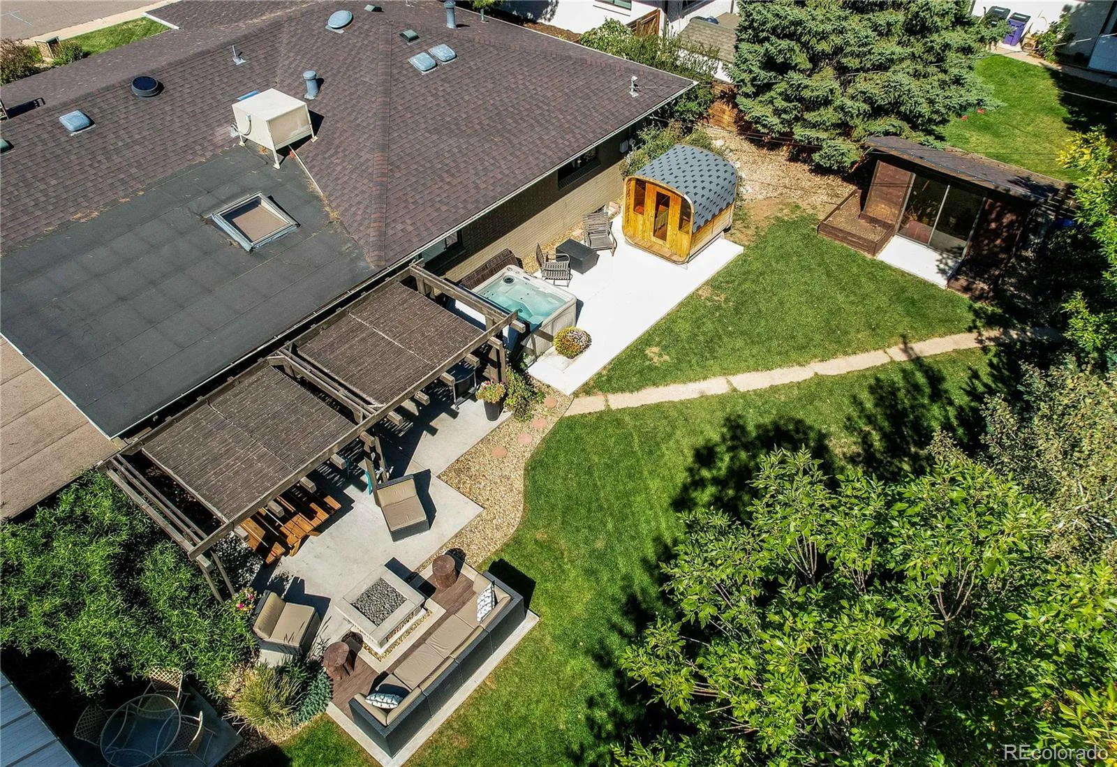 3532 S Eudora Way Denver CO 80237 | MLS #REC7973063 10152026213637 1600 4