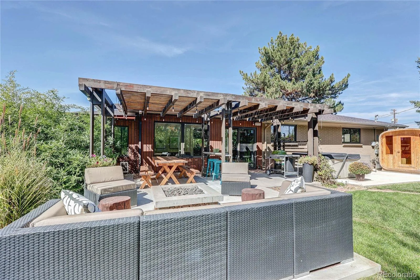 3532 S Eudora Way Denver CO 80237 | MLS #REC7973063 10152026213637 1600 42