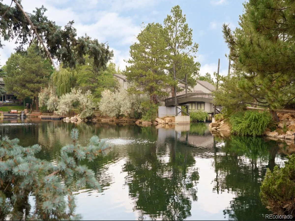 6321 S Florence Way Englewood CO 80111 | MLS #REC7974793 08052026210845 1200 41