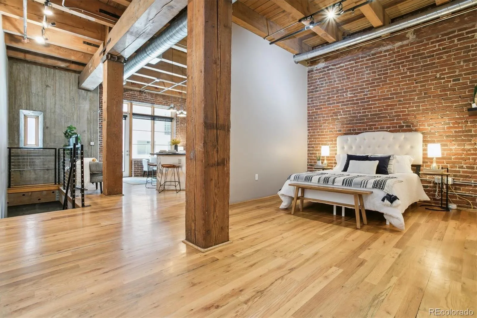 04152026150817 1600 12