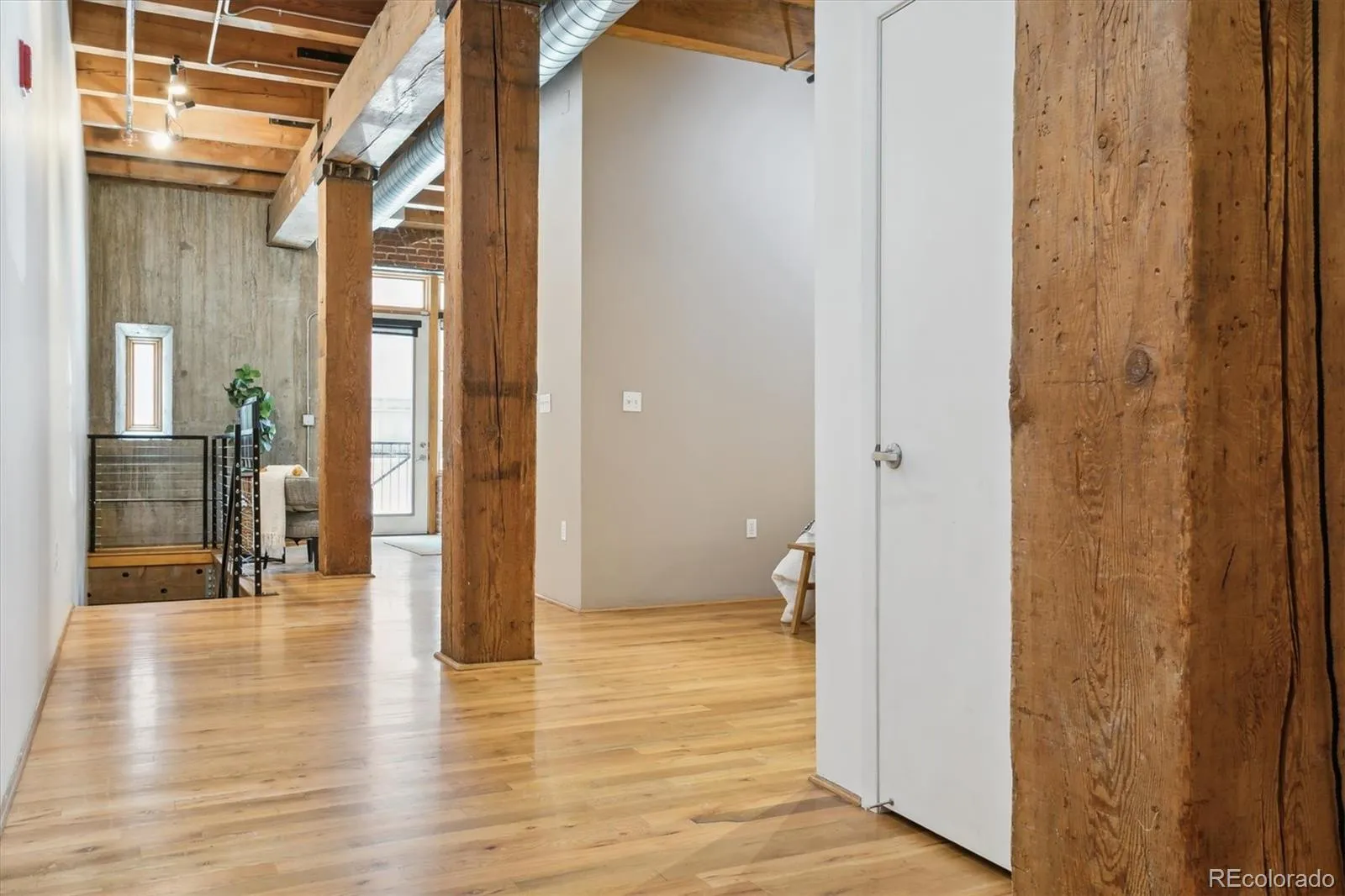 04152026150817 1600 17