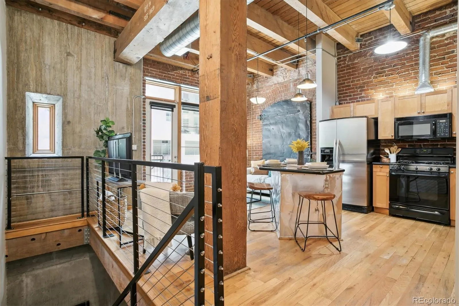 04152026150817 1600 19