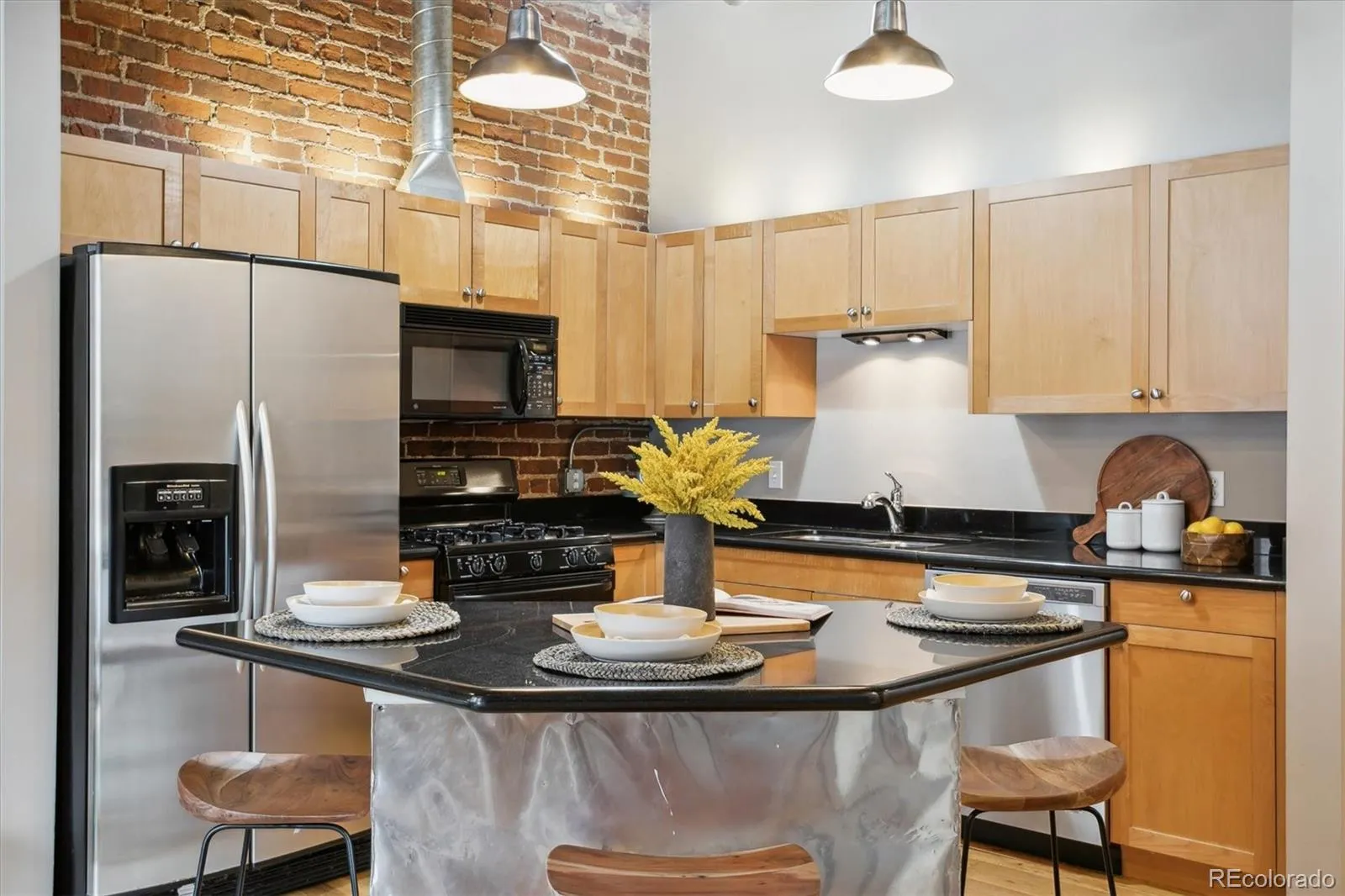 04152026150817 1600 8