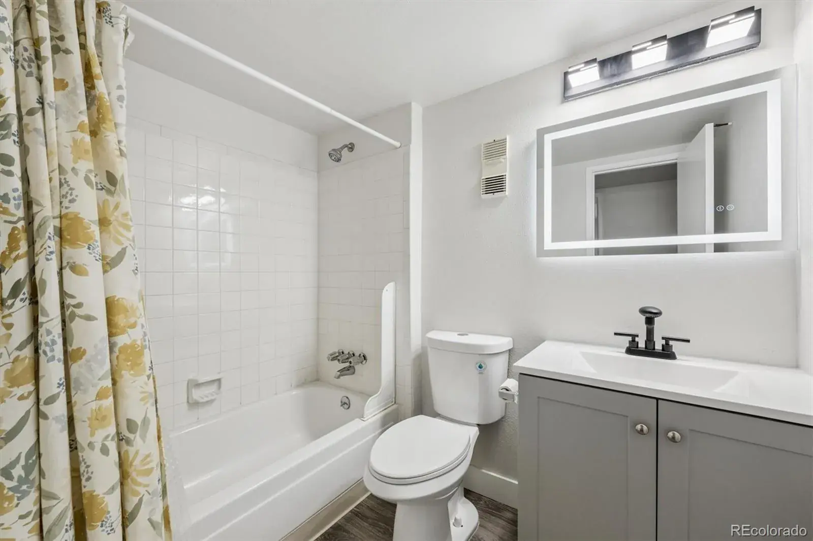 13230 E Jewell Avenue #101 Aurora CO 80012 MLS #REC7977420 03022026153944 1600 9