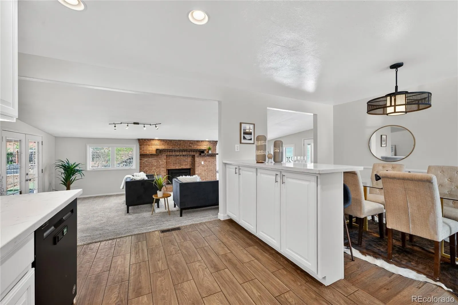 5071 S Irving Street Englewood CO 80110 MLS #REC7978526 05052026042527 1600 9
