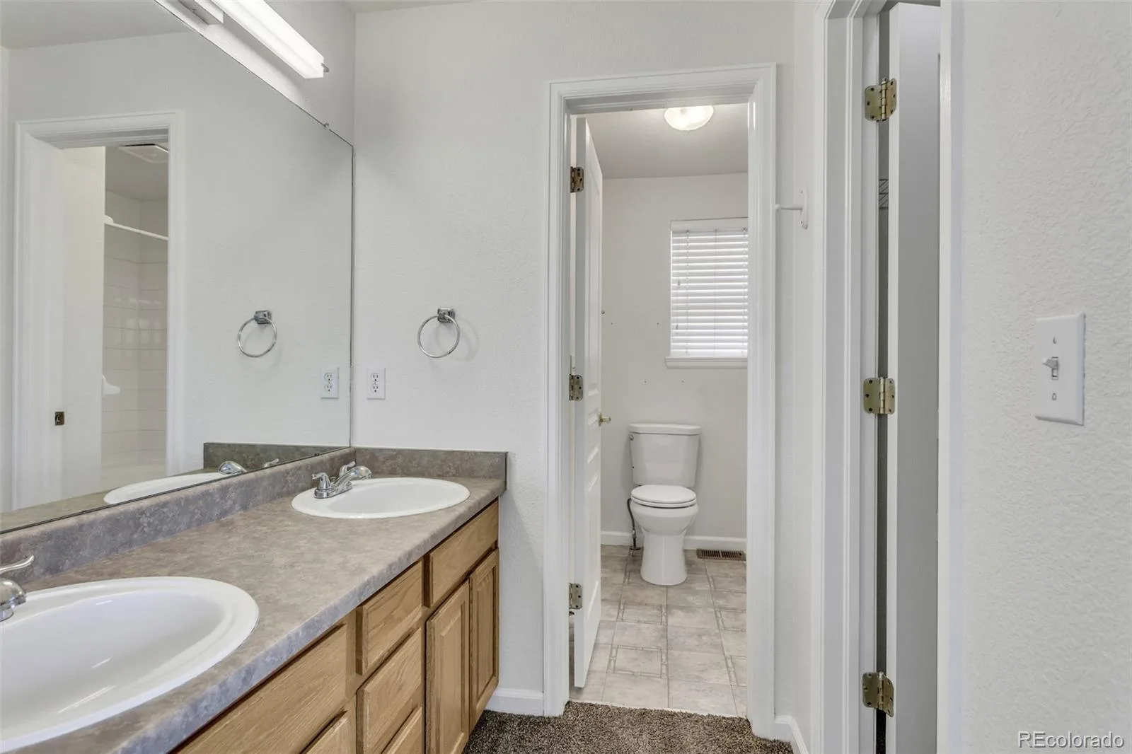 16901 E Warren Place Place #A Aurora CO 80013 | MLS #REC7980346 08222026025555 1600 16