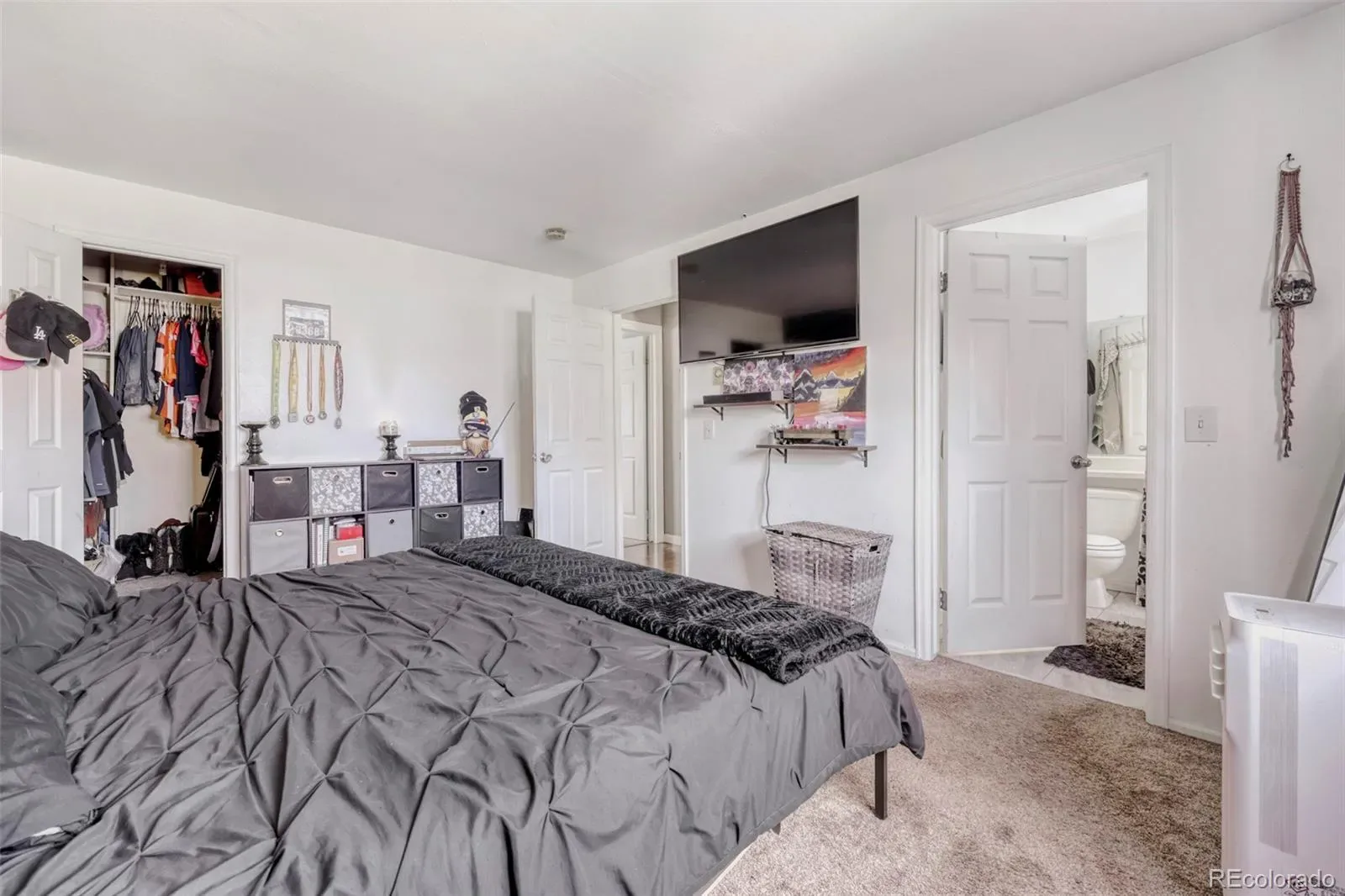 03312026040622 1600 12