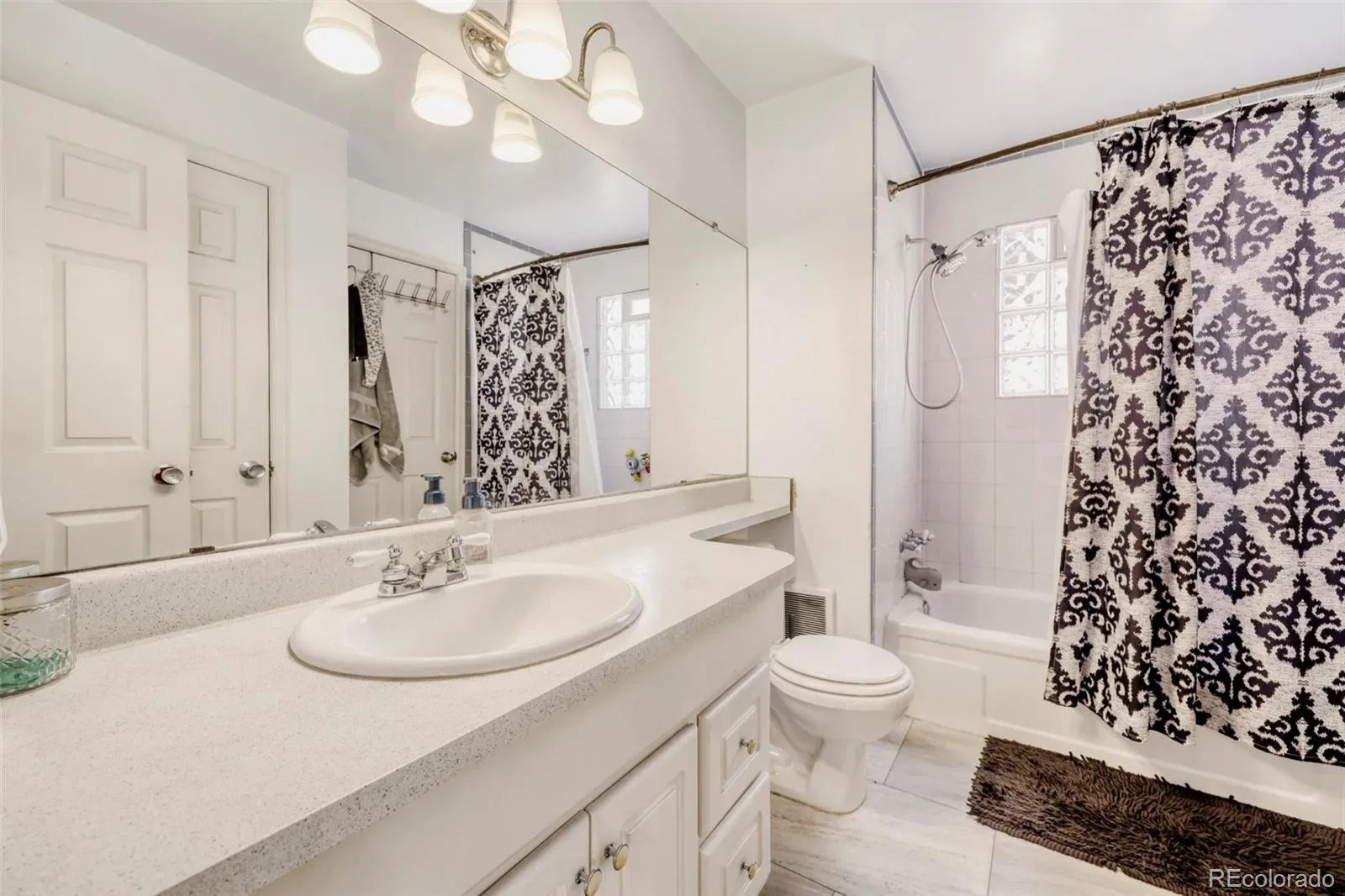 03312026040622 1600 14