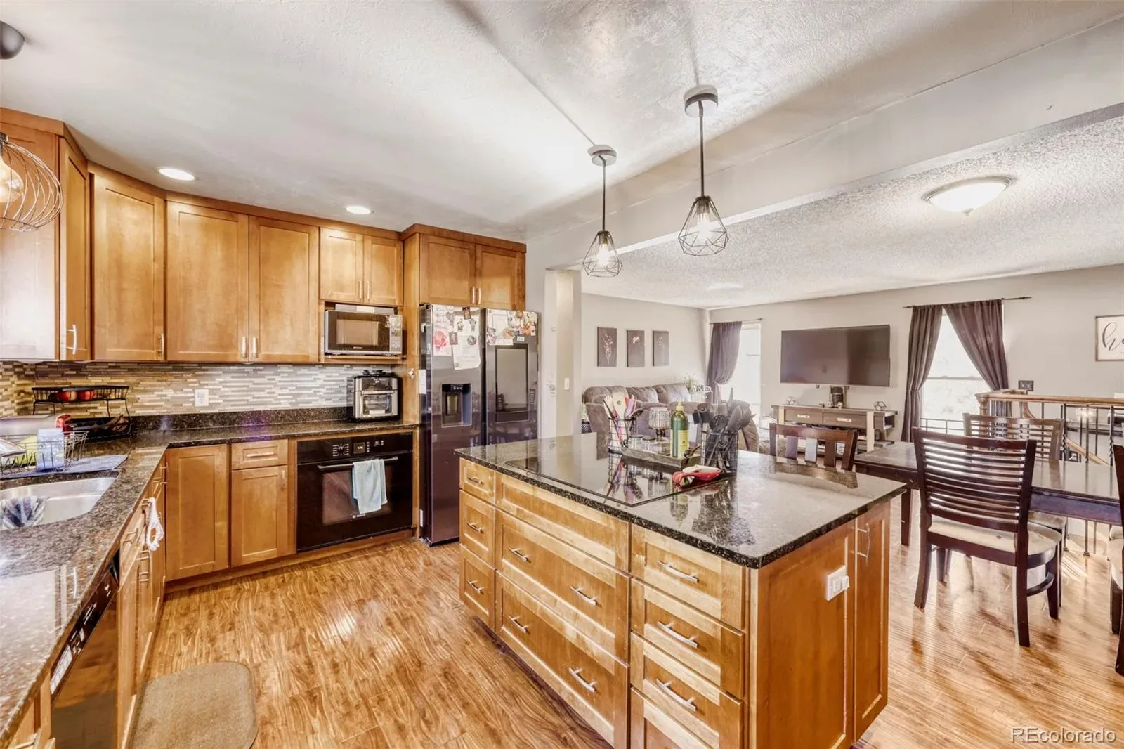 03312026040622 1600 6