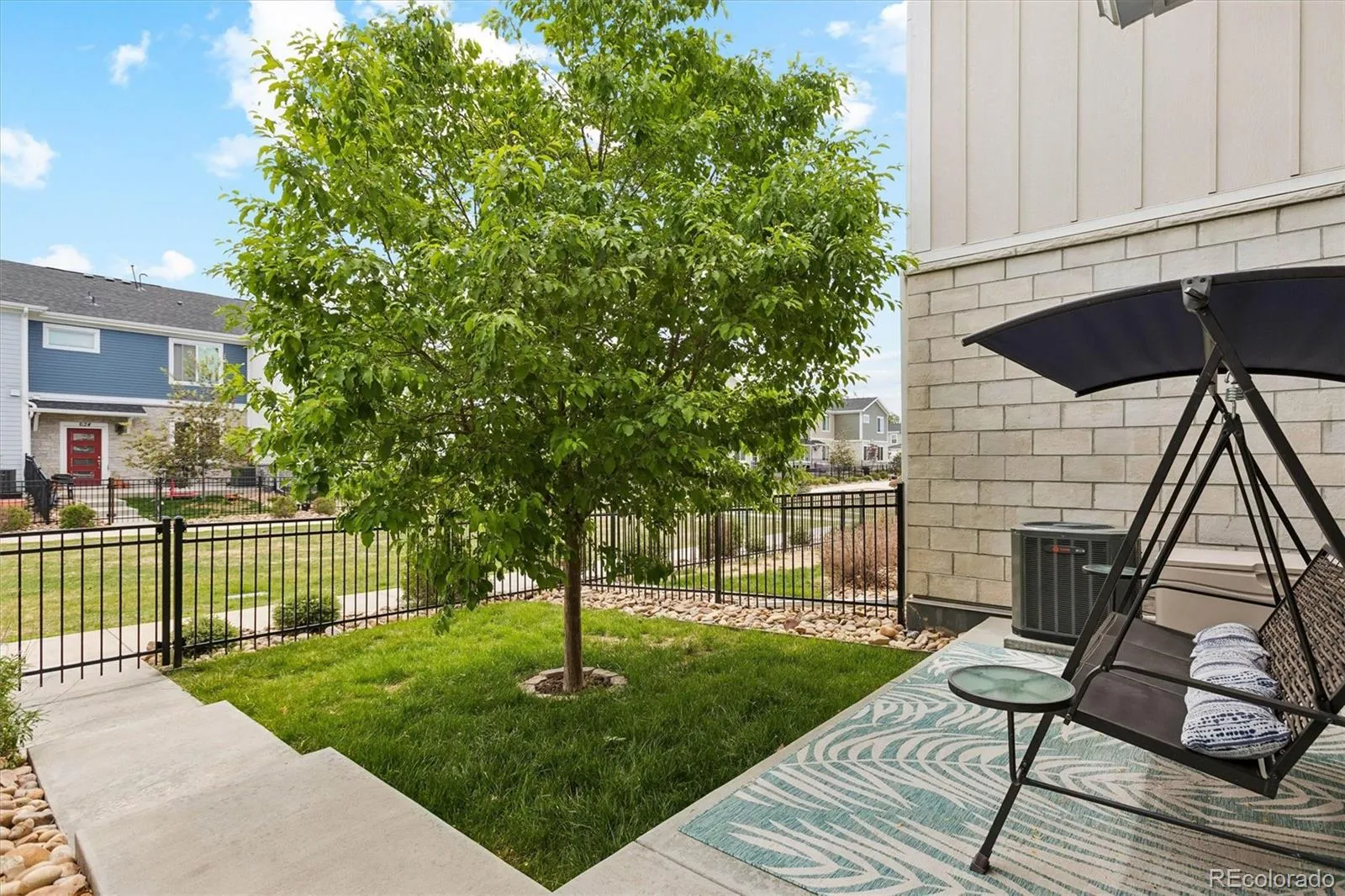 762 Stonebridge Drive Longmont CO 80503 | MLS #REC7982267 05162026041529 1600 2
