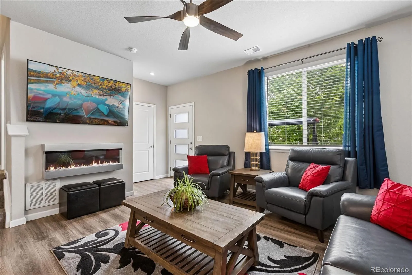 762 Stonebridge Drive Longmont CO 80503 | MLS #REC7982267 05162026041529 1600 4
