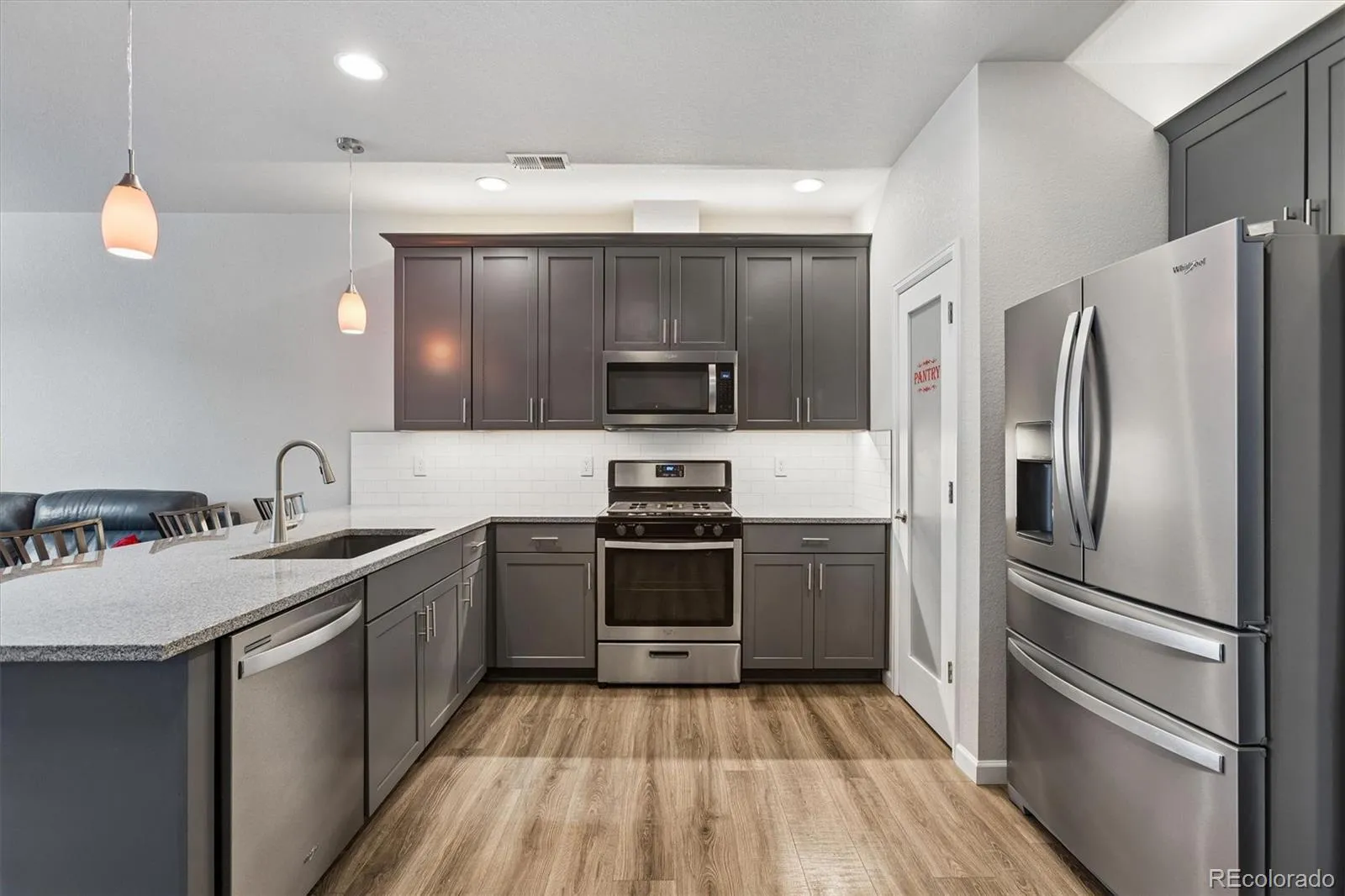 762 Stonebridge Drive Longmont CO 80503 | MLS #REC7982267 05162026041529 1600 6