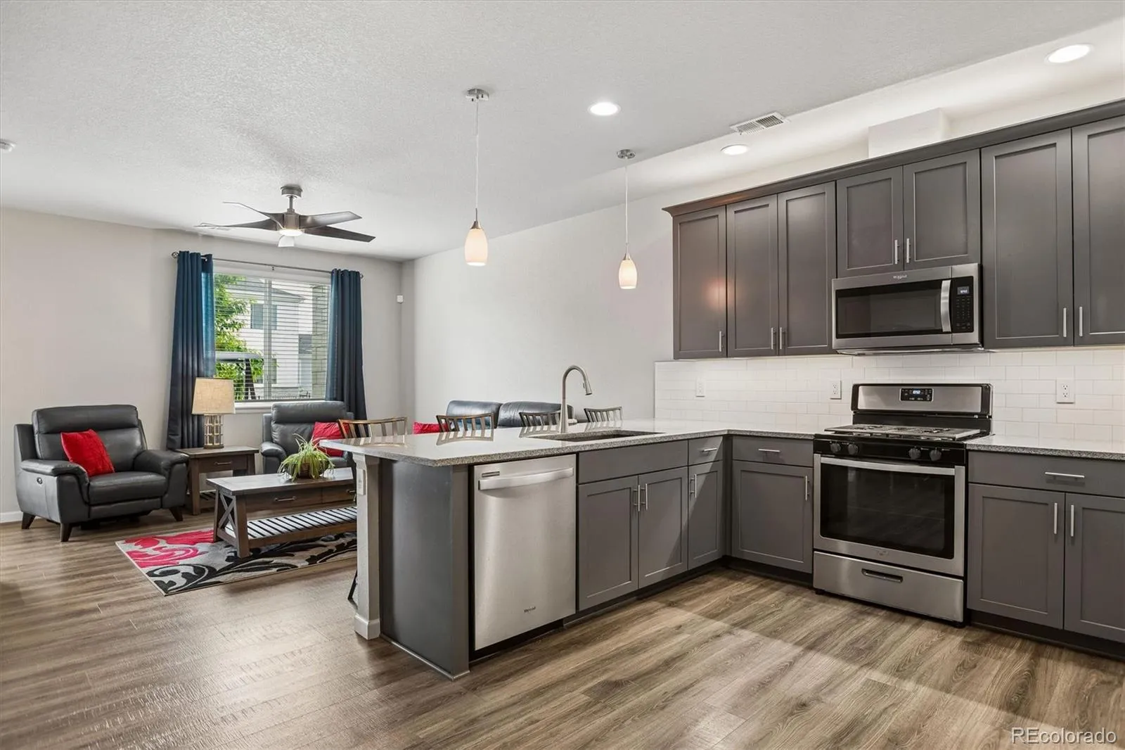 762 Stonebridge Drive Longmont CO 80503 | MLS #REC7982267 05162026041529 1600 7