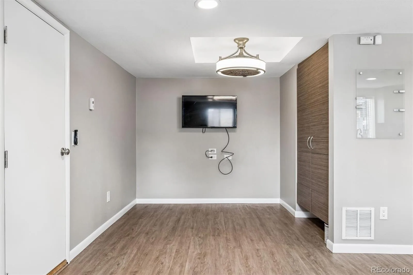 4053 S Lincoln Street #1 #2 Englewood CO 80113 MLS #REC7984874 06082026205030 1600 32