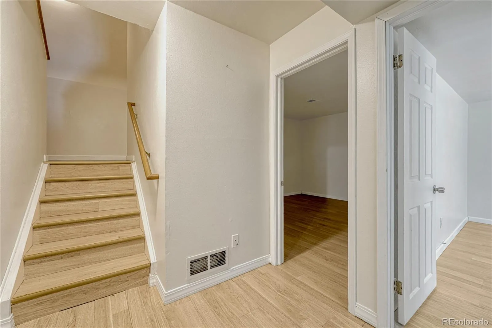 5384 S Prescott Street Littleton CO 80120 | MLS #REC7986944 05132026213440 1600 17