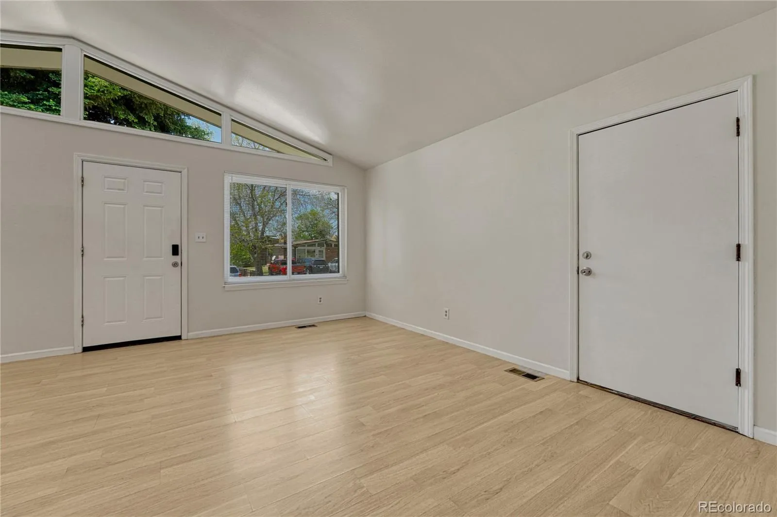 5384 S Prescott Street Littleton CO 80120 | MLS #REC7986944 05132026213440 1600 4