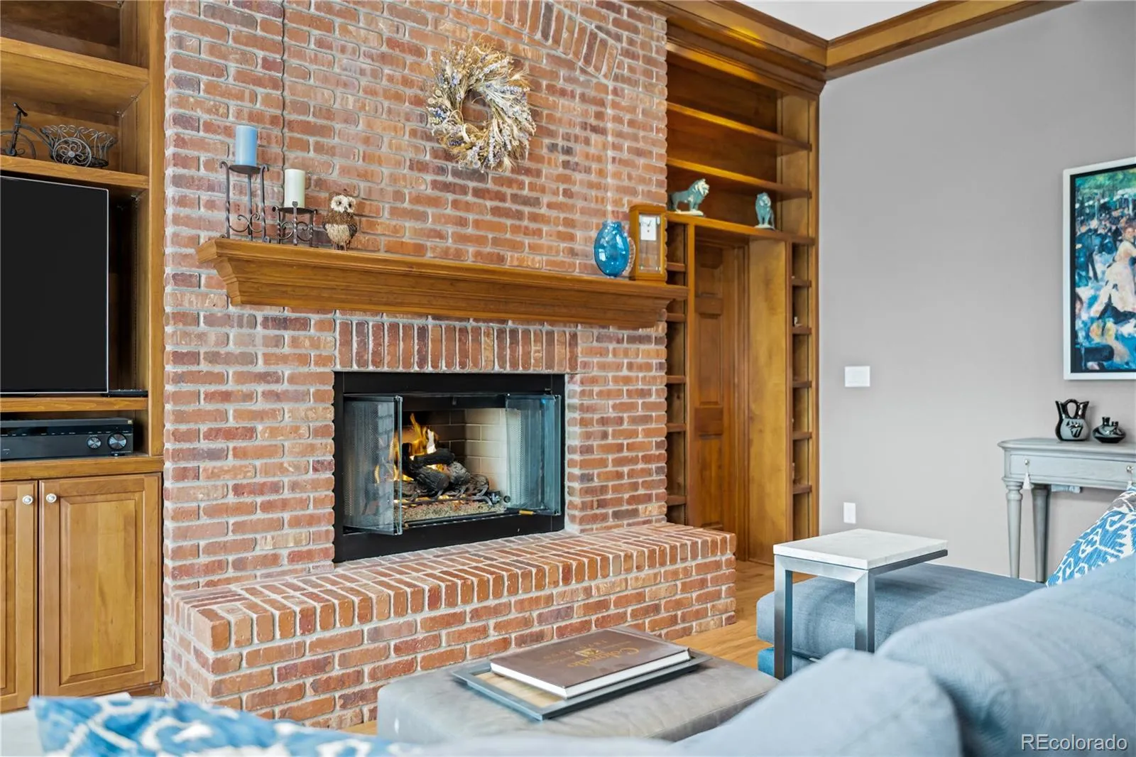1085 S Vine Street Denver CO 80209 MLS #REC7987168 05202026023824 1600 25