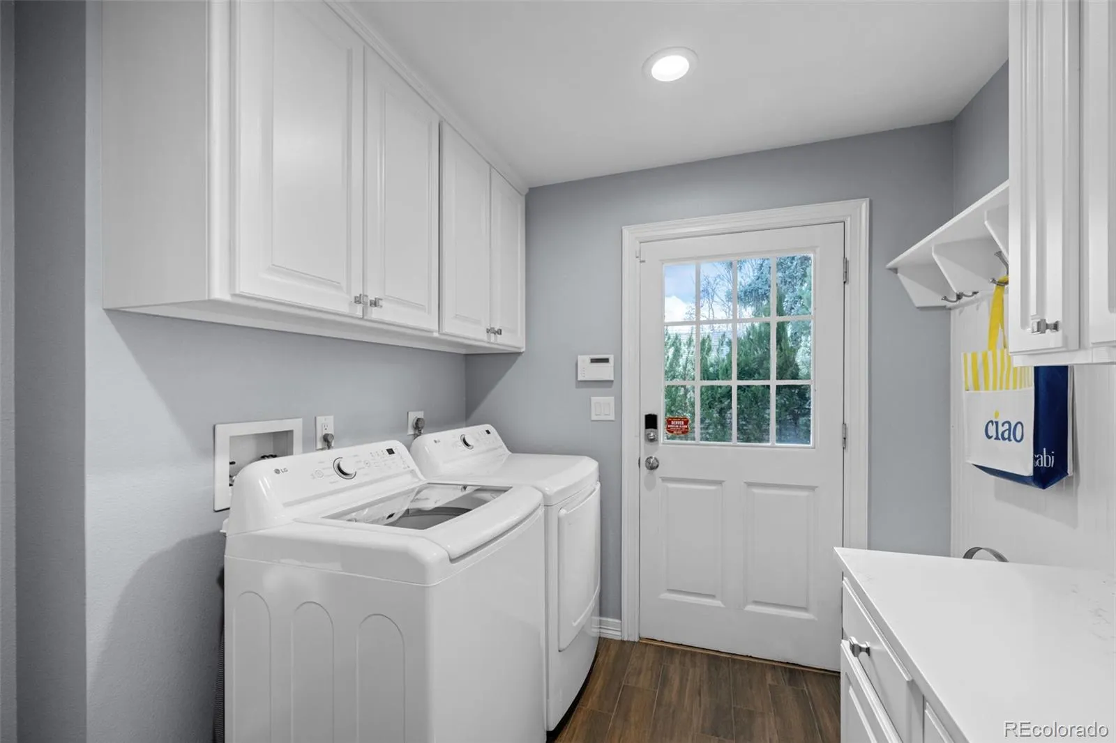 1085 S Vine Street Denver CO 80209 MLS #REC7987168 05202026023824 1600 27
