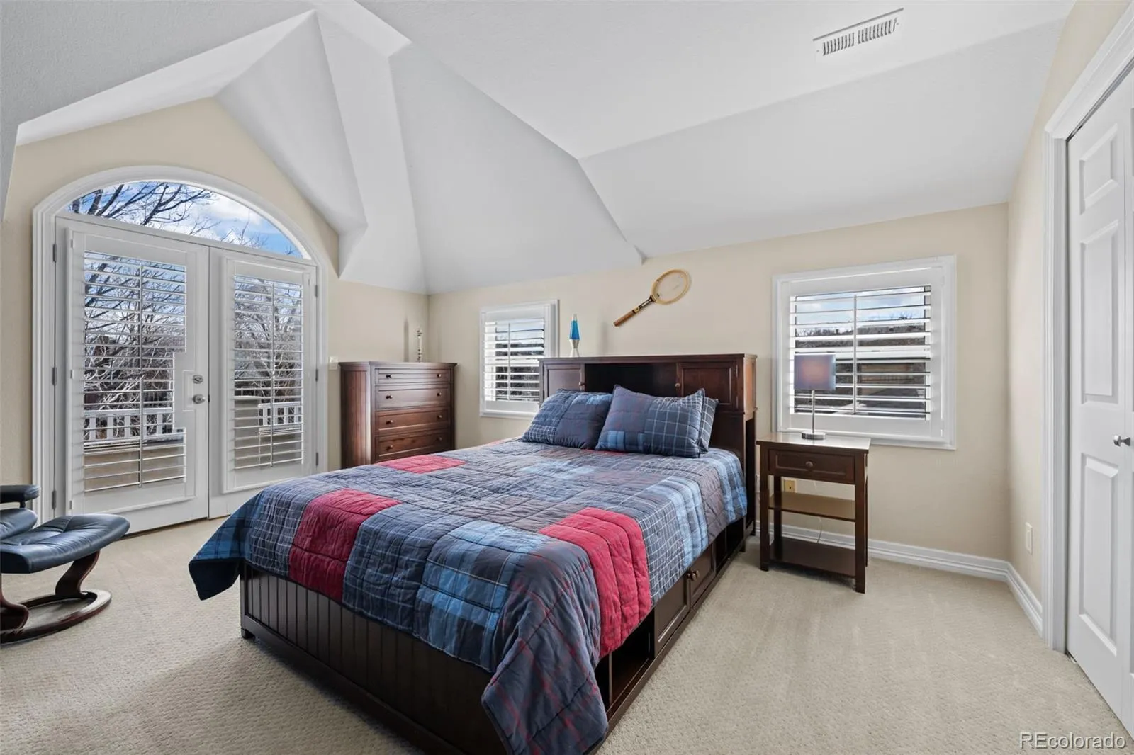 1085 S Vine Street Denver CO 80209 MLS #REC7987168 05202026023824 1600 38
