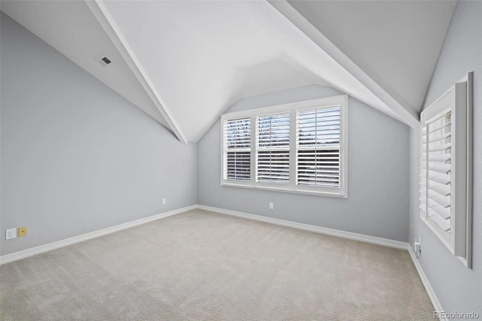 1085 S Vine Street Denver CO 80209 MLS #REC7987168 05202026023824 1600 40