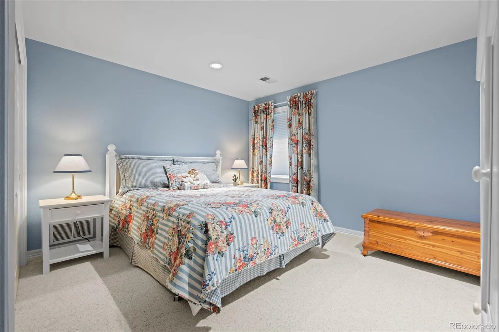1085 S Vine Street Denver CO 80209 MLS #REC7987168 05202026023824 1600 45