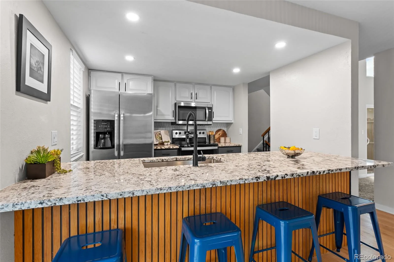 1034 W Peakview Circle Littleton CO 80120 MLS #REC7987657 06252026234243 1600 15