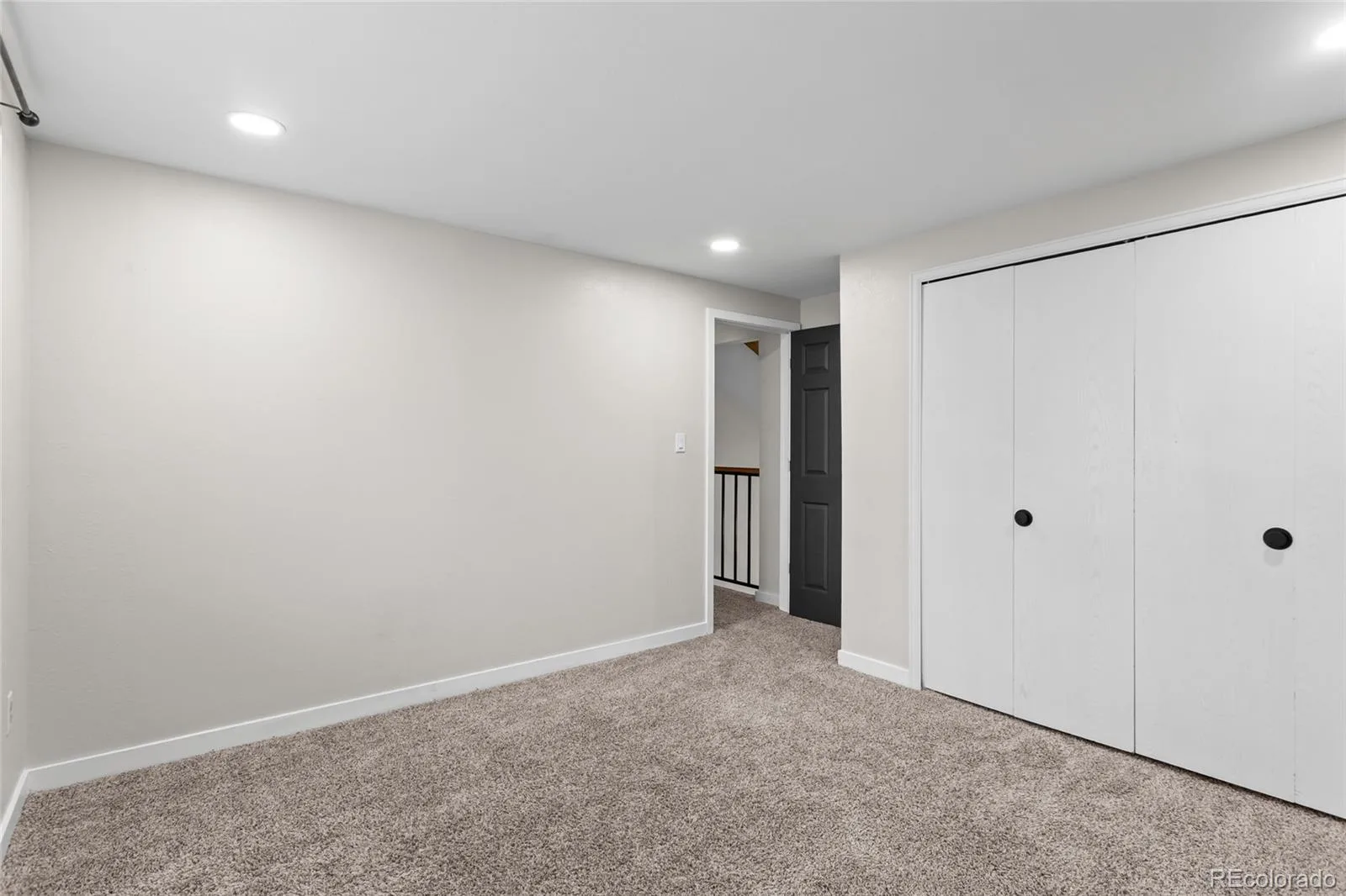 1034 W Peakview Circle Littleton CO 80120 MLS #REC7987657 06252026234243 1600 29