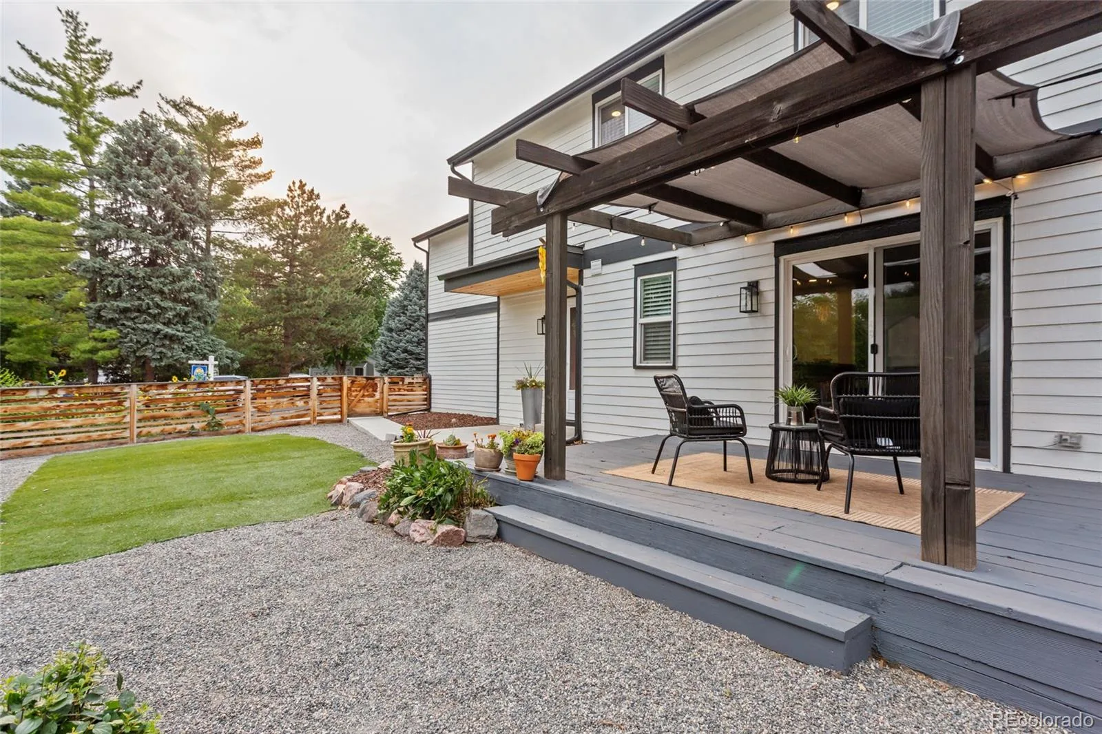 1034 W Peakview Circle Littleton CO 80120 MLS #REC7987657 06252026234243 1600 37