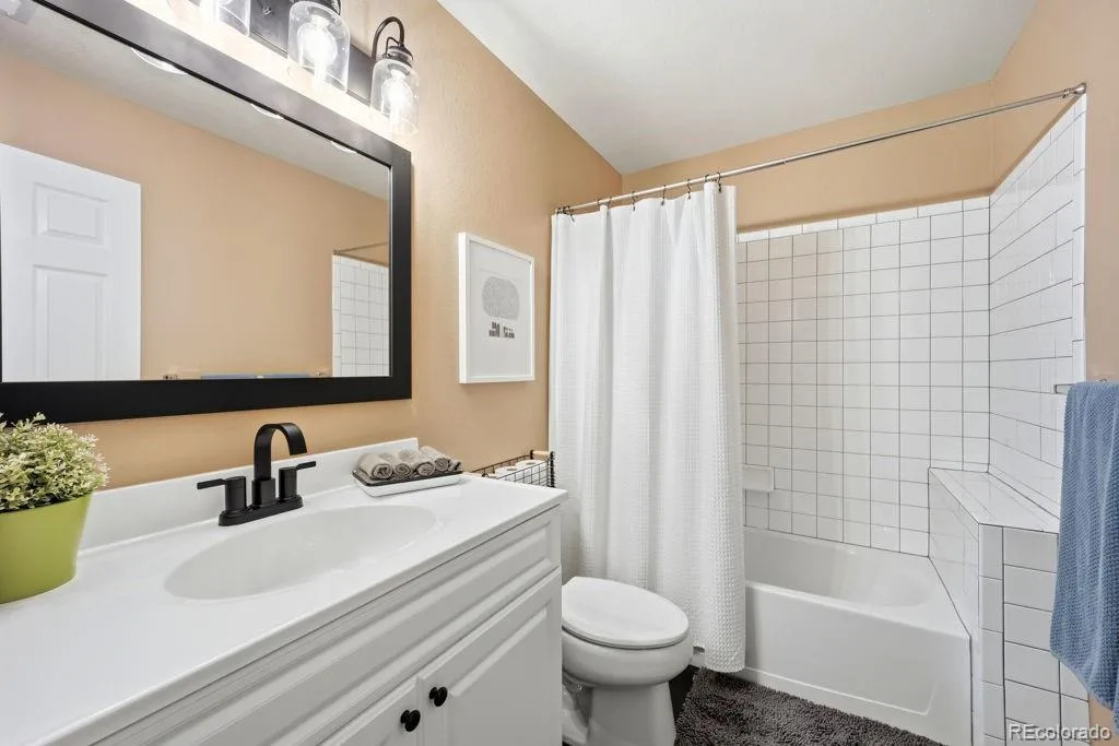 7861 S Algonquian Way Aurora CO 80016 | MLS #REC7988188 08222026180447 1024 25
