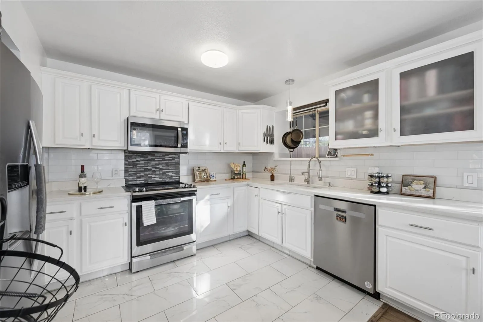 1869 Fraser Court Aurora CO 80011 | MLS #REC7989639 10072026133659 1600 10