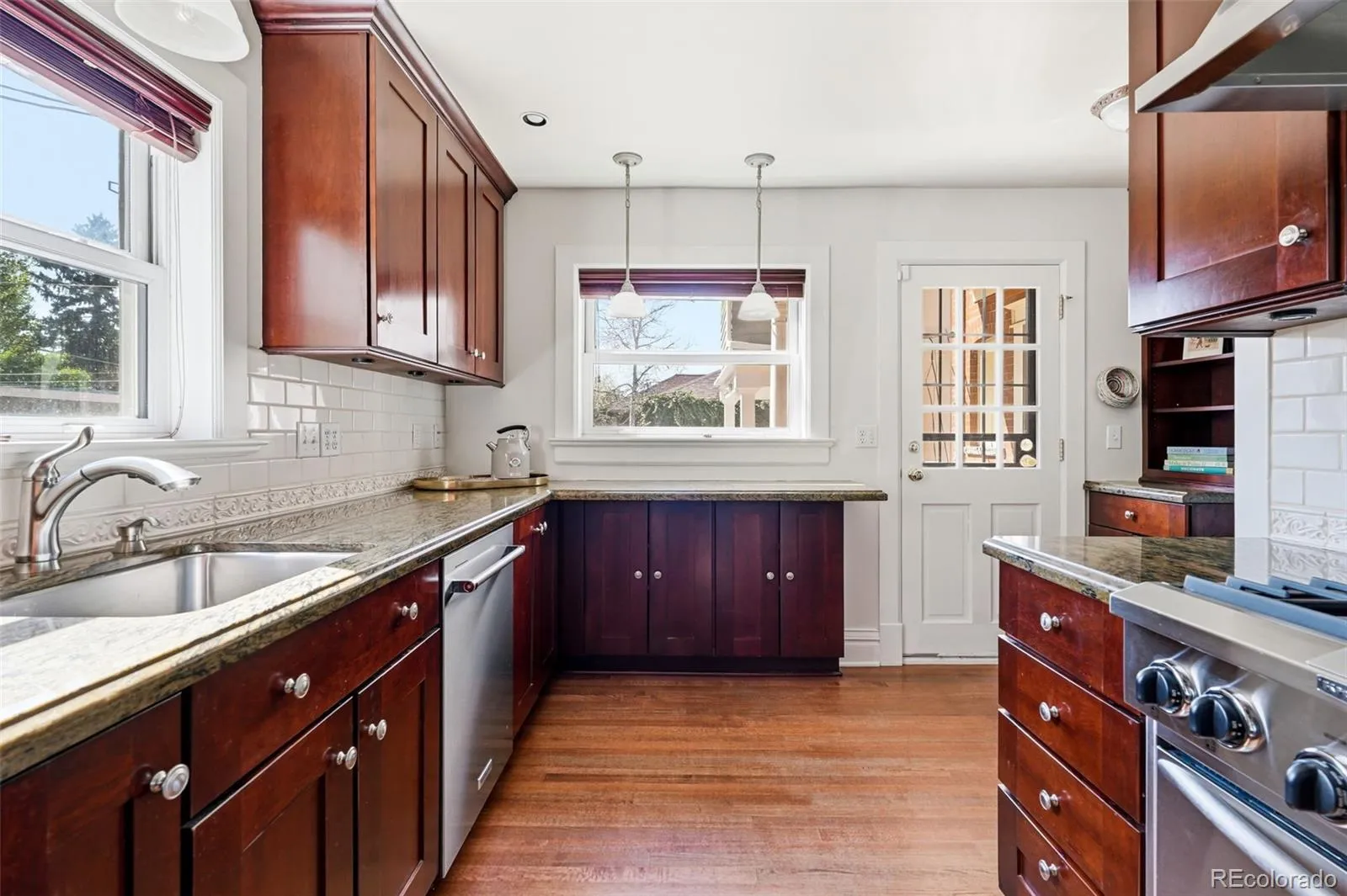 664 N Corona Street Denver CO 80218 MLS #REC7990020 04222026142056 1600 11