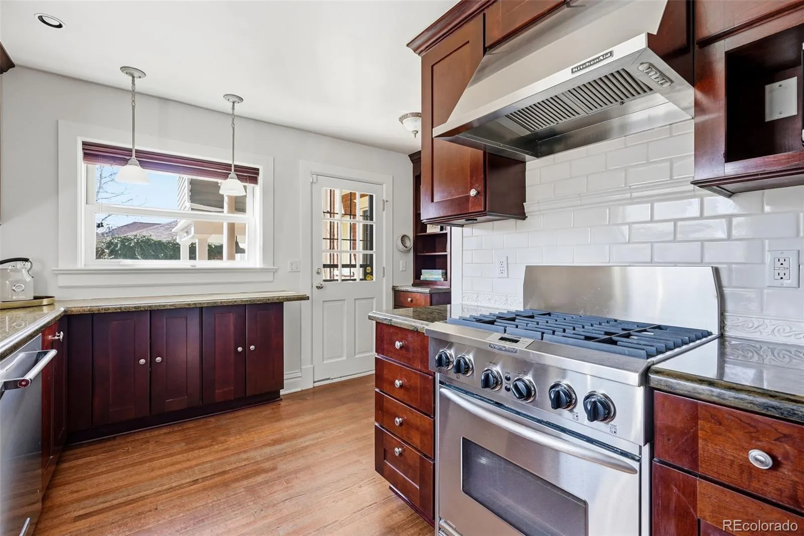 664 N Corona Street Denver CO 80218 MLS #REC7990020 04222026142056 1600 13