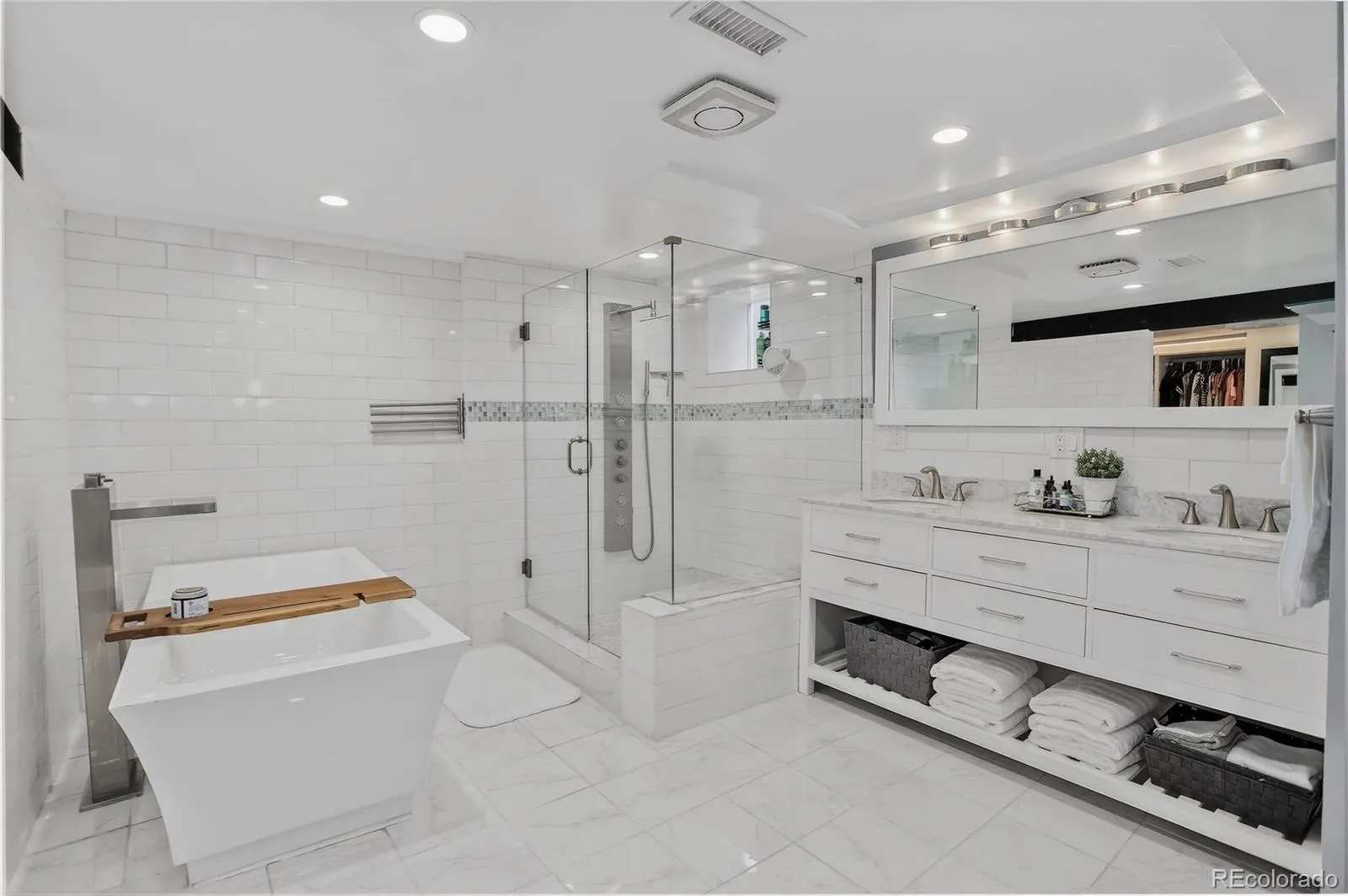 04082026192539 1600 10