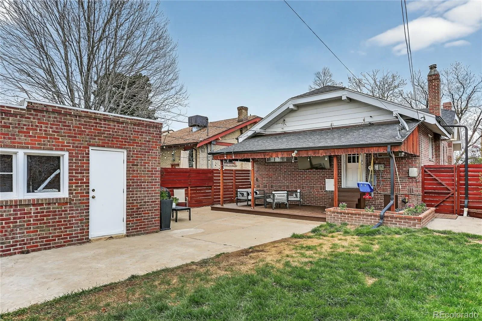 04082026192539 1600 12